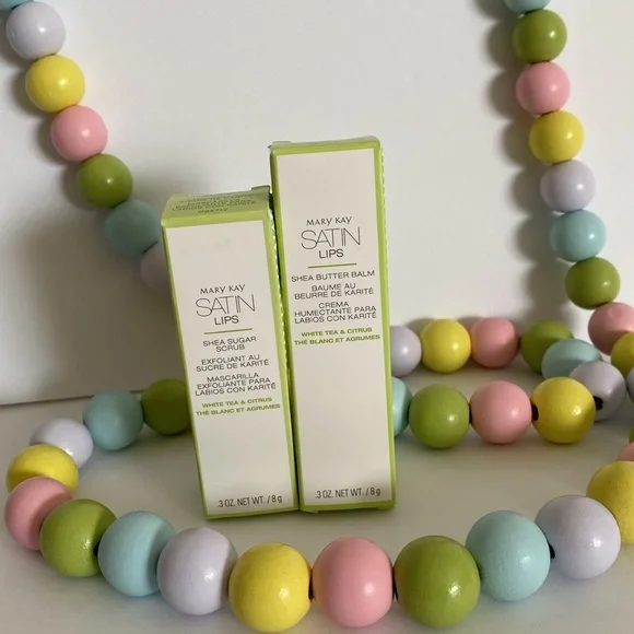 Mary Kay Satin Lips - Picture 1 of 6